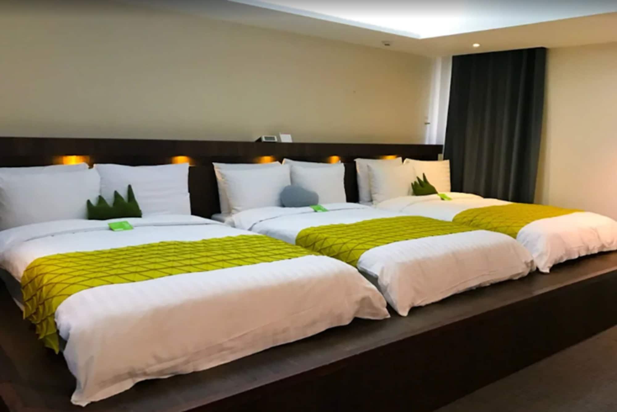 Metro Hotel Myeongdong Сеул Экстерьер фото