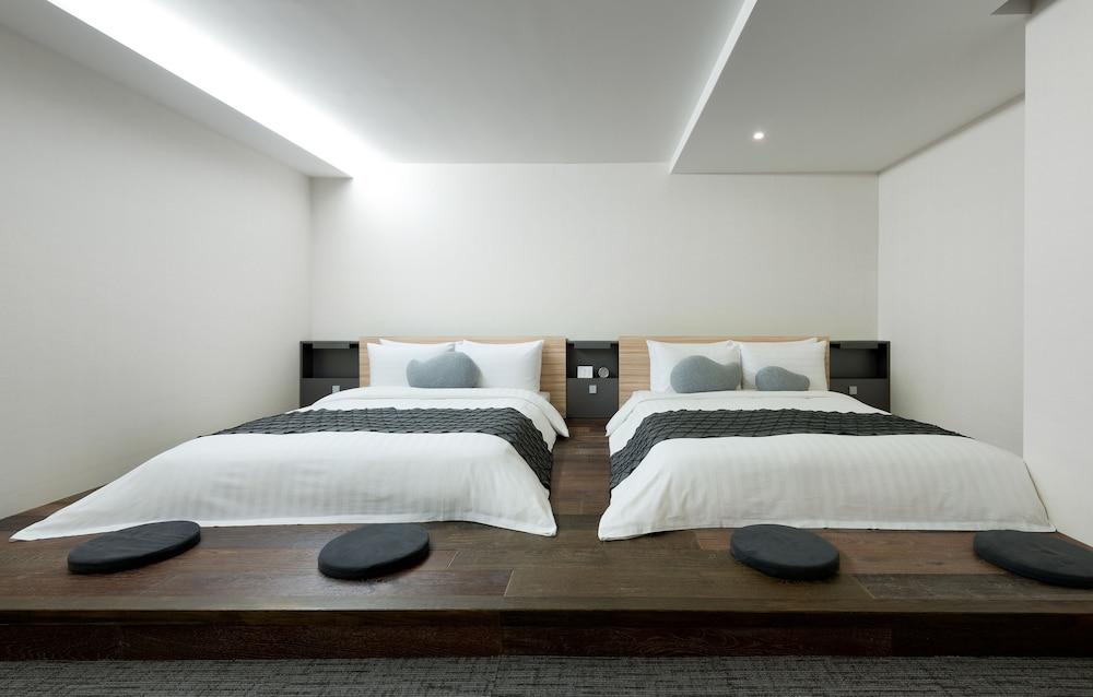 Metro Hotel Myeongdong Сеул Экстерьер фото