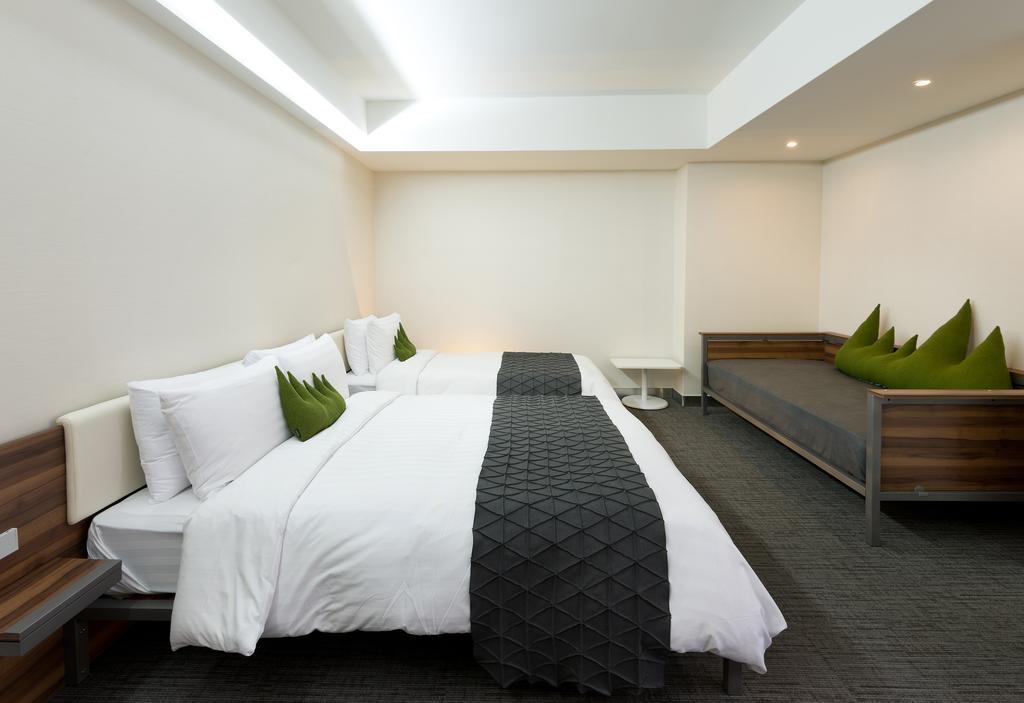 Metro Hotel Myeongdong Сеул Экстерьер фото