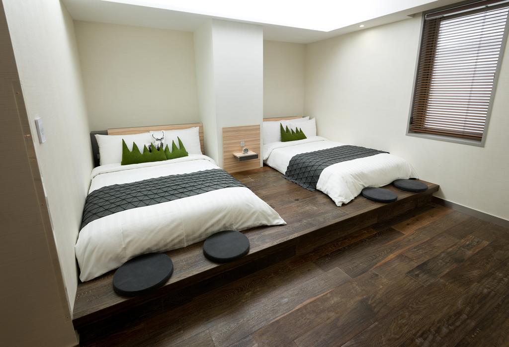 Metro Hotel Myeongdong Сеул Экстерьер фото