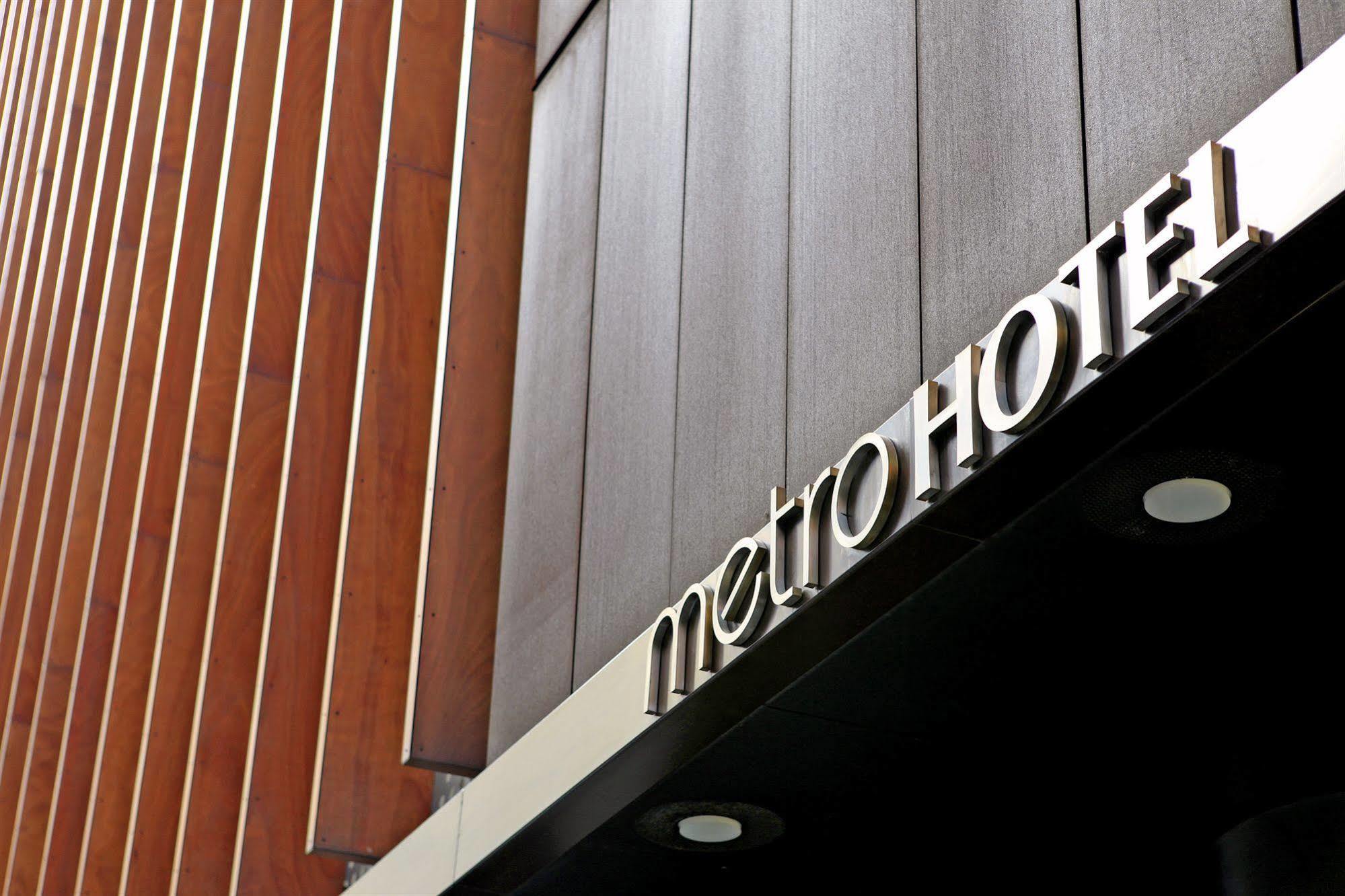 Metro Hotel Myeongdong Сеул Экстерьер фото